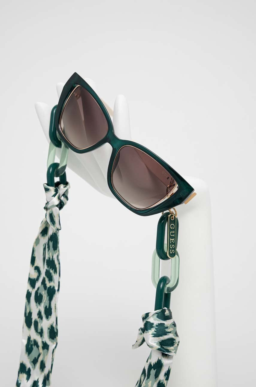 Guess GU7816 96F fularlı kadın güneş gözlüğü