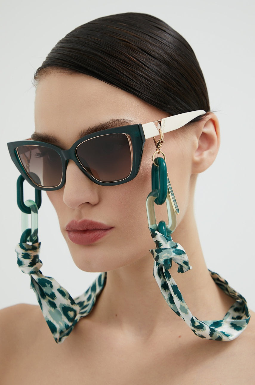 Guess GU7816 96F fularlı kadın güneş gözlüğü